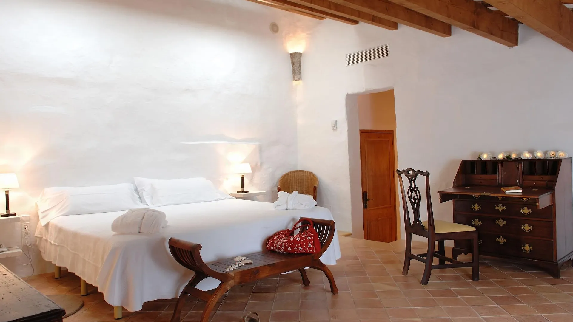 Alcaufar Vell Hotel Rural & Restaurant Sant Lluis 4*,  Spain