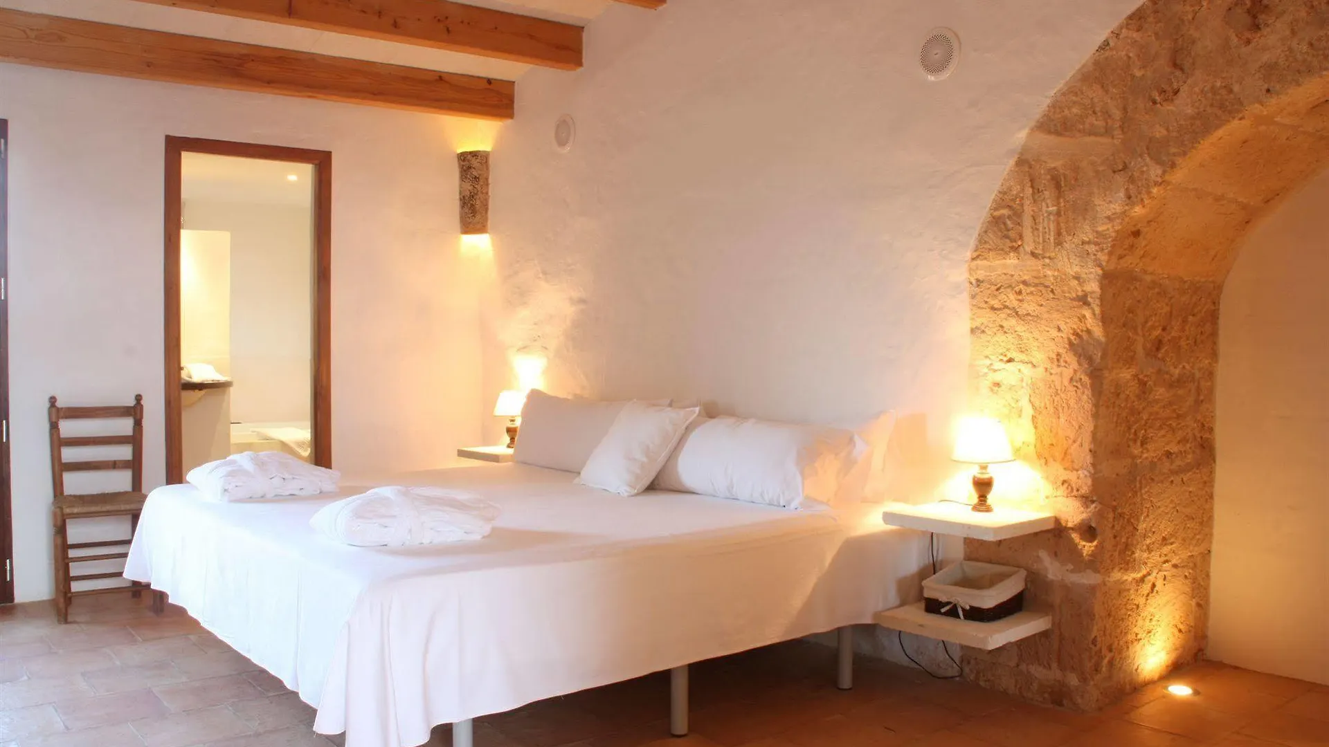 Alcaufar Vell Hotel Rural & Restaurant Sant Lluis 4*,